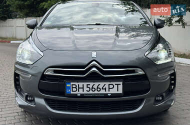 Хэтчбек Citroen DS5 2011 в 