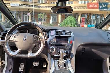 Хэтчбек Citroen DS5 2012 в 