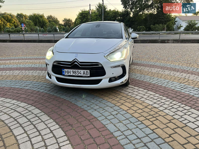 Хэтчбек Citroen DS5 2013 в Сарате