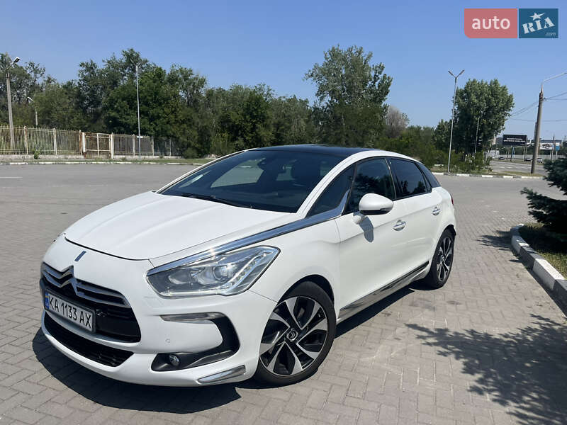 Хетчбек Citroen DS5 2014 в Запоріжжі