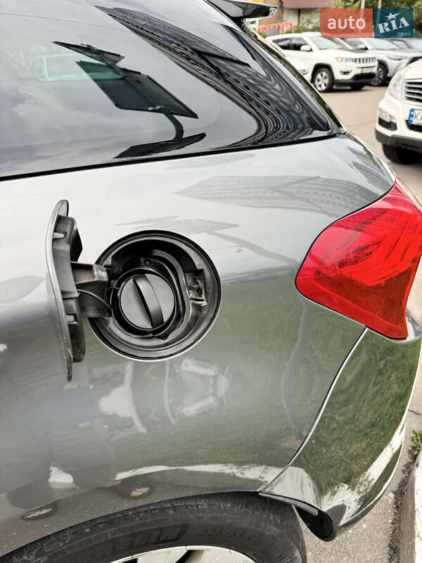 Хэтчбек Citroen DS5 2013 в Киеве