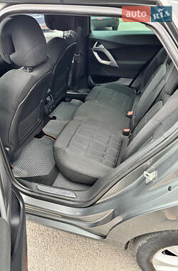 Хэтчбек Citroen DS5 2013 в 