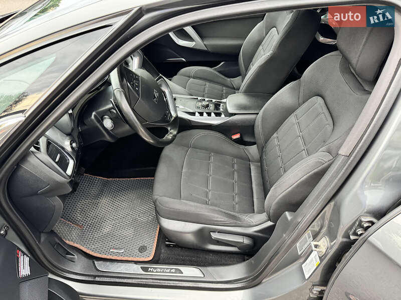 Хэтчбек Citroen DS5 2013 в Киеве