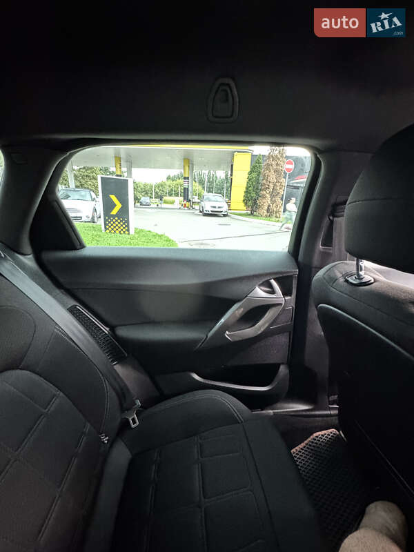 Хэтчбек Citroen DS5 2013 в Киеве