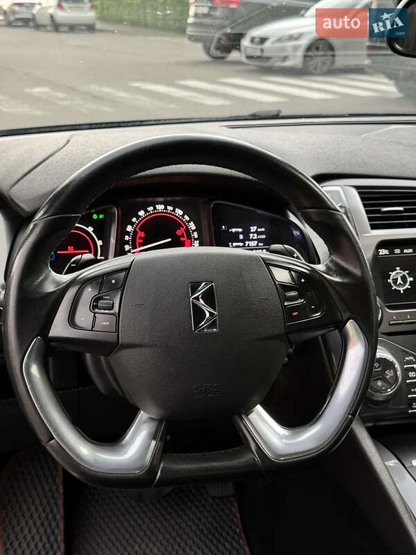 Хэтчбек Citroen DS5 2013 в Киеве