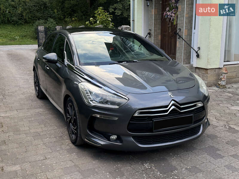 Хэтчбек Citroen DS5 2012 в Тернополе