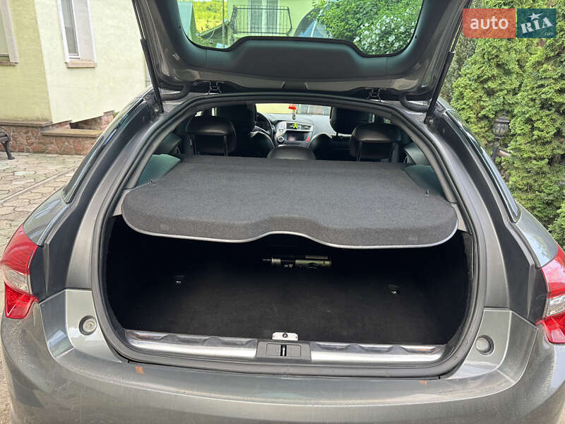 Хэтчбек Citroen DS5 2012 в Тернополе