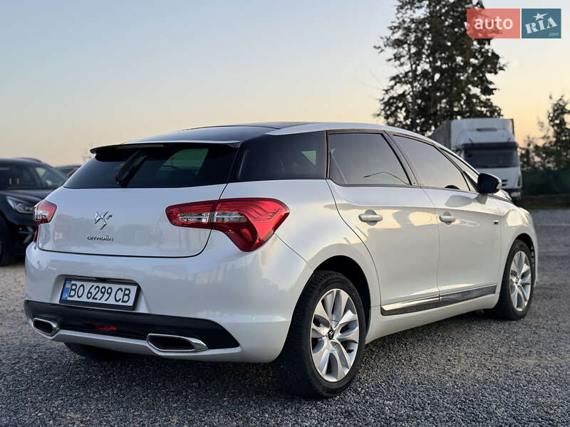 Хэтчбек Citroen DS5 2014 в Тернополе
