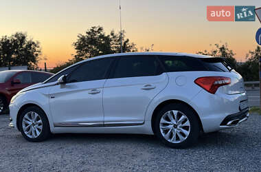 Хэтчбек Citroen DS5 2014 в 