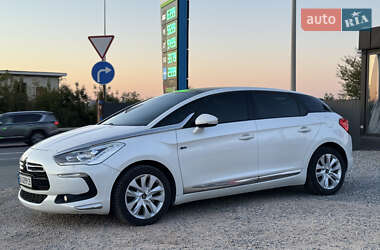 Хэтчбек Citroen DS5 2014 в 