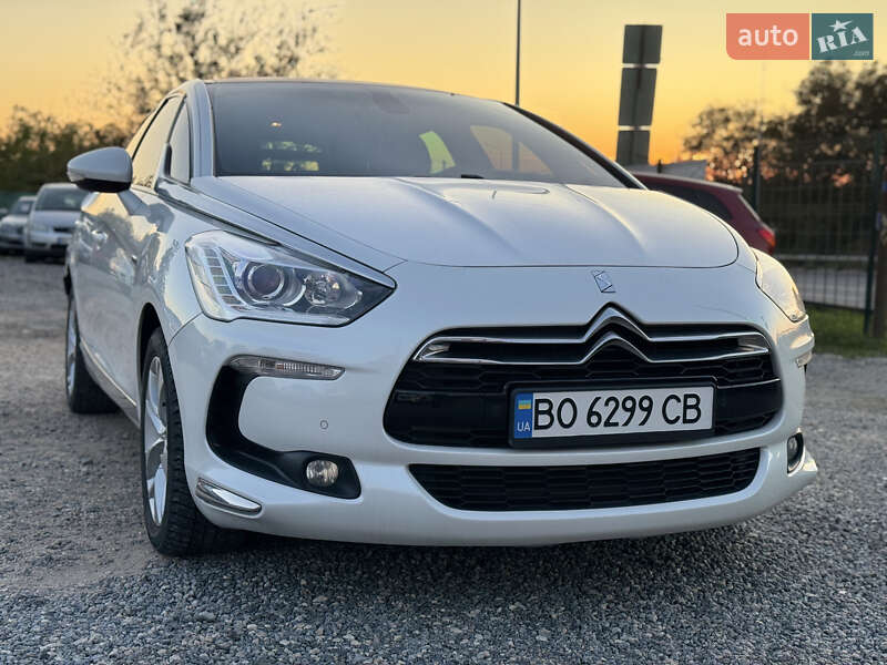 Хэтчбек Citroen DS5 2014 в Тернополе