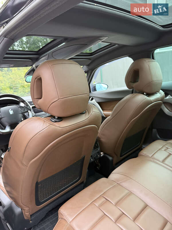 Хэтчбек Citroen DS5 2012 в Тернополе