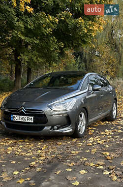 Хэтчбек Citroen DS5 2011 в Стрые