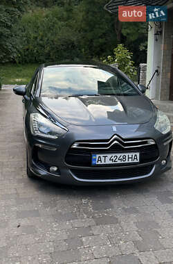 Хэтчбек Citroen DS5 2012 в 