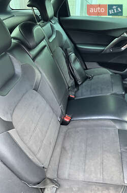 Хэтчбек Citroen DS5 2012 в 