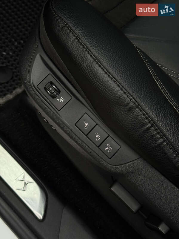 Хэтчбек Citroen DS5 2012 в Киеве фото 24 Хэтчбек Citroen DS5 2012 в Киеве