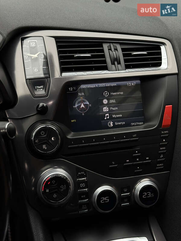 Хэтчбек Citroen DS5 2012 в Киеве фото 28 Хэтчбек Citroen DS5 2012 в Киеве