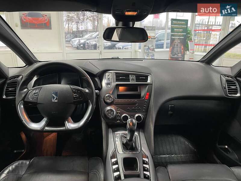Хэтчбек Citroen DS5 2012 в Киеве