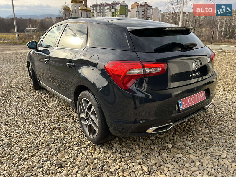 Хэтчбек Citroen DS5 2012 в Ивано-Франковске