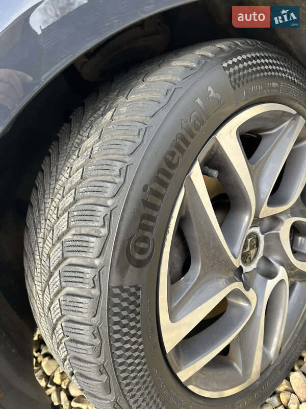 Хэтчбек Citroen DS5 2012 в Ивано-Франковске