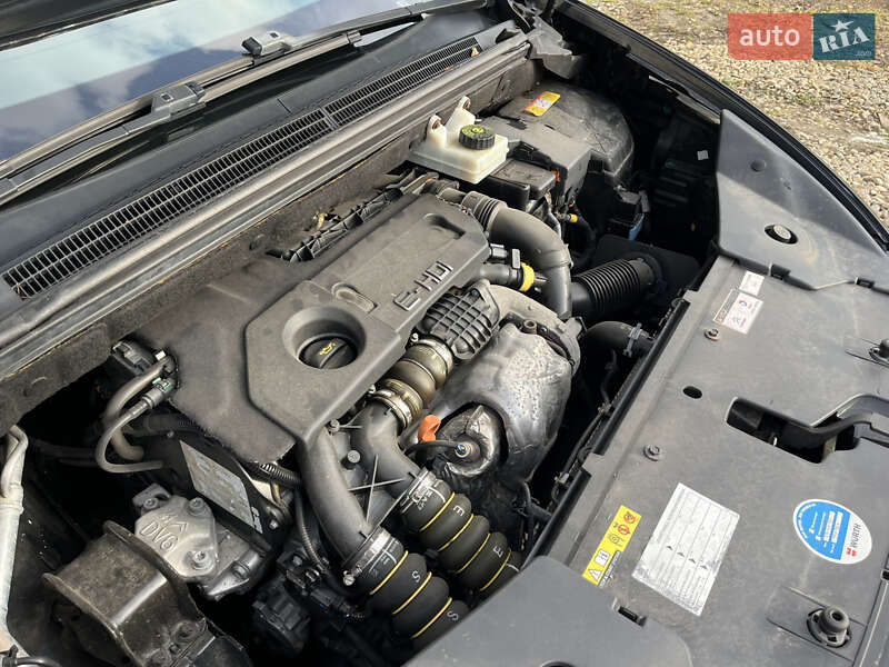 Хэтчбек Citroen DS5 2012 в Ивано-Франковске