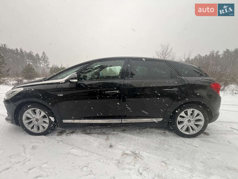 Хэтчбек Citroen DS5 2012 в Киеве фото 2 Хэтчбек Citroen DS5 2012 в Киеве