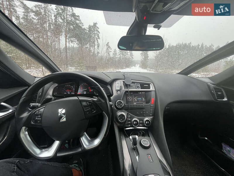 Хэтчбек Citroen DS5 2012 в Киеве фото 8 Хэтчбек Citroen DS5 2012 в Киеве