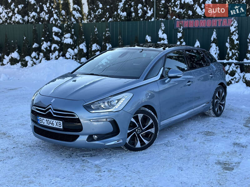 Хэтчбек Citroen DS5 2011 в Самборе