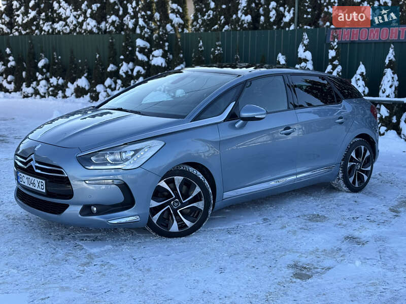 Хэтчбек Citroen DS5 2011 в Самборе