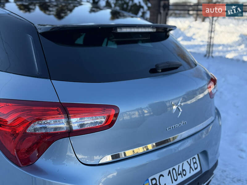 Хэтчбек Citroen DS5 2011 в Самборе