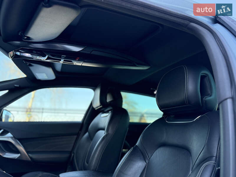 Хэтчбек Citroen DS5 2011 в Самборе