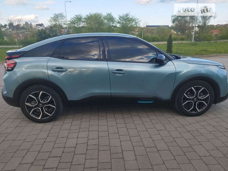 Хэтчбек Citroen e-C4 2021 в Львове фото 12 Хэтчбек Citroen e-C4 2021 в Львове