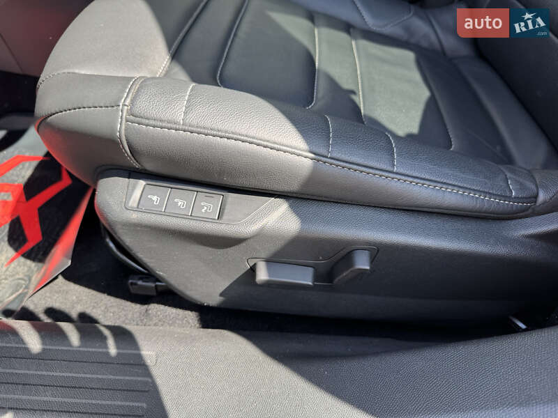Хетчбек Citroen e-C4 2021 в Тернополі
