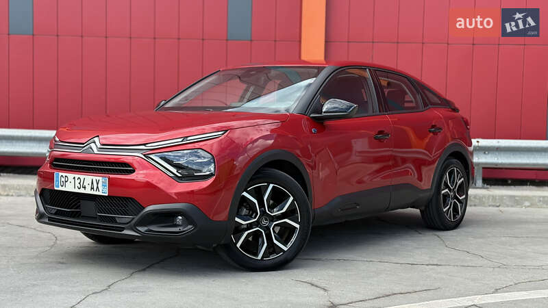 Хэтчбек Citroen e-C4 2023 в Киеве фото 4 Хэтчбек Citroen e-C4 2023 в Киеве