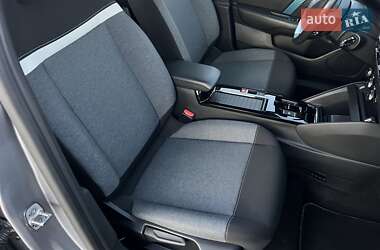 Хетчбек Citroen e-C4 2021 в 