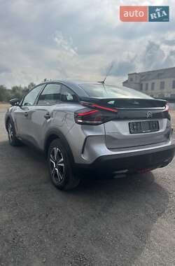 Хэтчбек Citroen e-C4 2022 в 