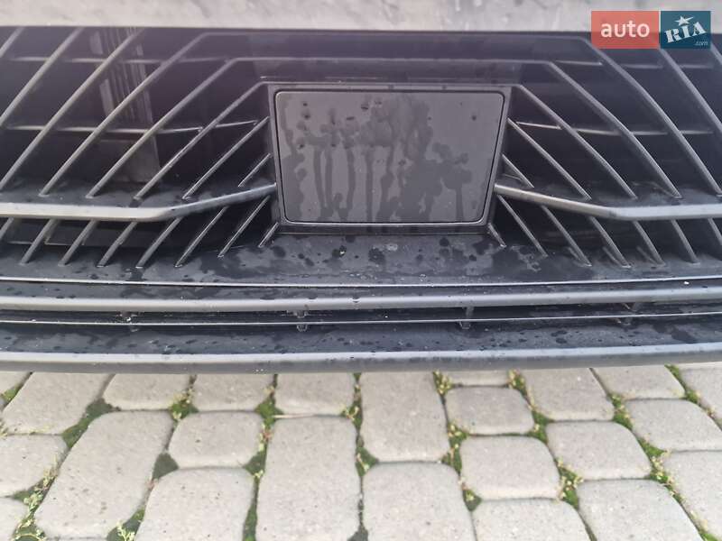 Хэтчбек Citroen e-C4 2022 в Львове