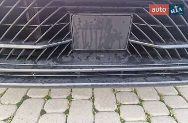 Хэтчбек Citroen e-C4 2022 в 