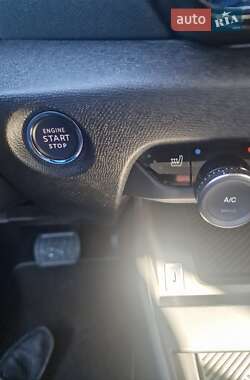 Хэтчбек Citroen e-C4 2022 в 