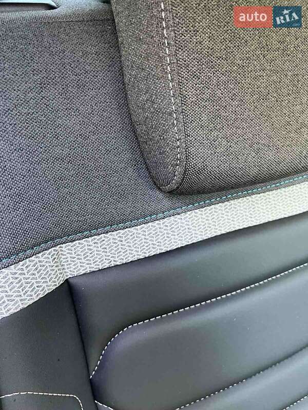 Хэтчбек Citroen e-C4 2021 в Умани фото 20 Хэтчбек Citroen e-C4 2021 в Умани