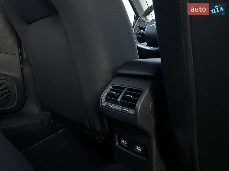 Хэтчбек Citroen e-C4 2021 в Виннице
