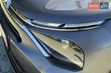 Хэтчбек Citroen e-C4 2023 в 
