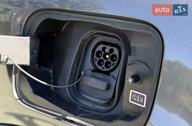 Хэтчбек Citroen e-C4 2023 в 