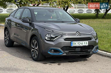 Хэтчбек Citroen e-C4 2022 в Ровно