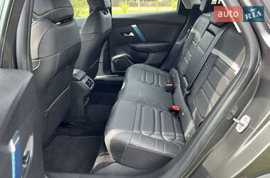 Хэтчбек Citroen e-C4 2022 в 