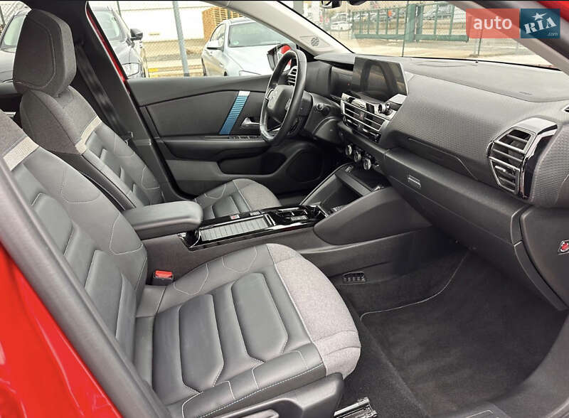 Хетчбек Citroen e-C4 2022 в Дніпрі