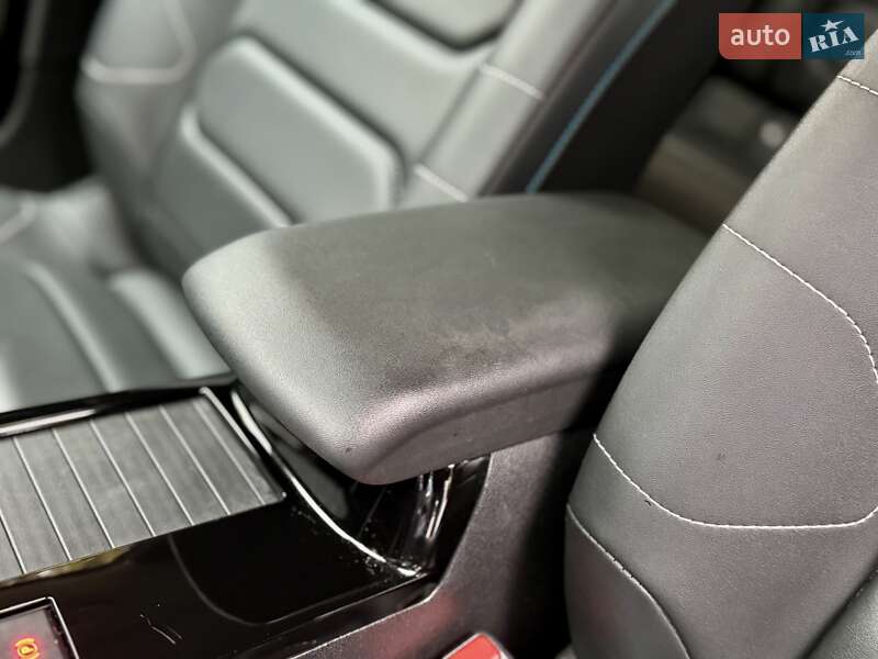 Хетчбек Citroen e-C4 2020 в Дрогобичі фото 91 Хетчбек Citroen e-C4 2020 в Дрогобичі