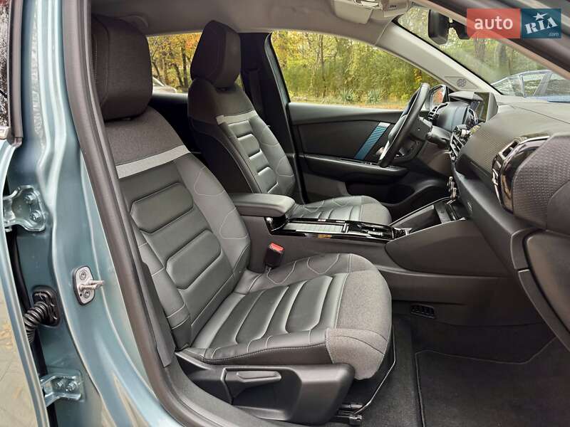 Хетчбек Citroen e-C4 2020 в Дрогобичі фото 95 Хетчбек Citroen e-C4 2020 в Дрогобичі
