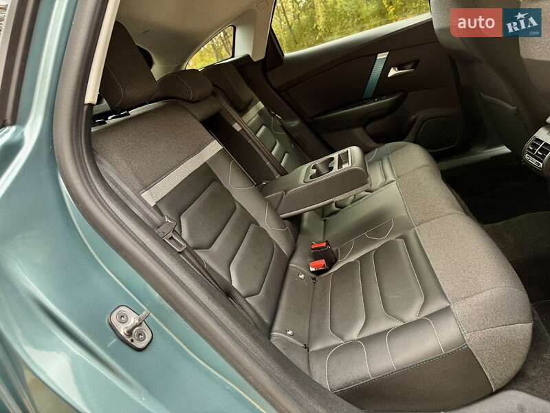 Хетчбек Citroen e-C4 2020 в Дрогобичі фото 109 Хетчбек Citroen e-C4 2020 в Дрогобичі