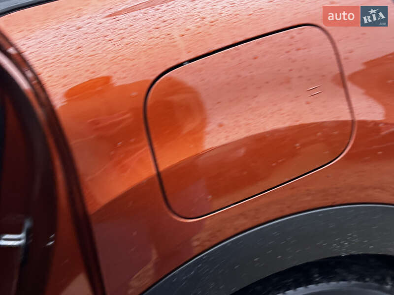 Хэтчбек Citroen e-C4 2021 в Львове